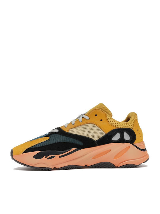 Yeezy Boost 700 Сникърси Sun