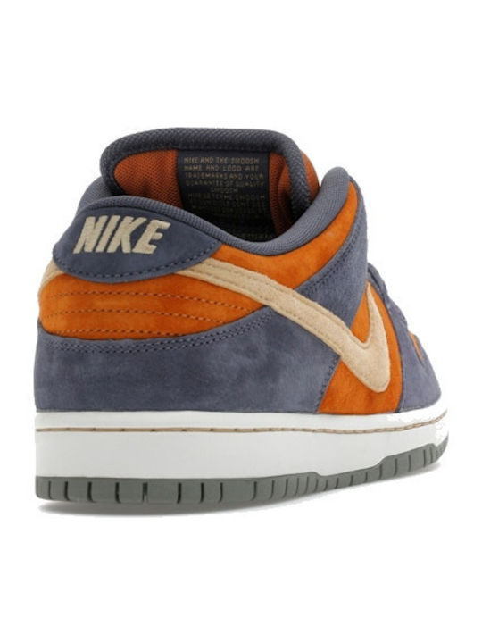 Sb Dunk Low Дамски Сникърси Light Carbon Monarch