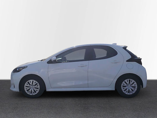 Toyota Ярис 1.5 HDF Бизнес '22