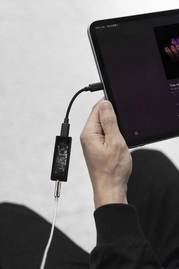 Questyle Усилвател за слушалки Questyle M12i Мобилен усилвател за слушалки DAC