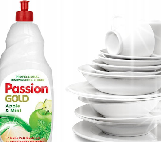 Fairy Apple Течен препарат за миене на съдове 850 ml