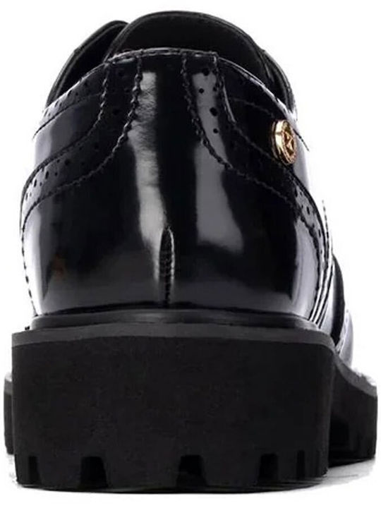 Women's Oxfords in Black Colour