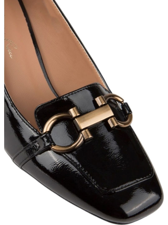 Pantofi cu toc din lac Negre