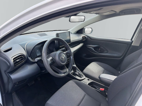 Toyota Ярис 1.5 HDF Бизнес '22