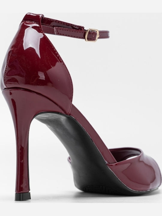 Damen Sandalen aus Burgundisch Lackleder