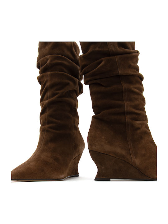 Wildleder Damenstiefel mit mittlerem Absatz Braun
