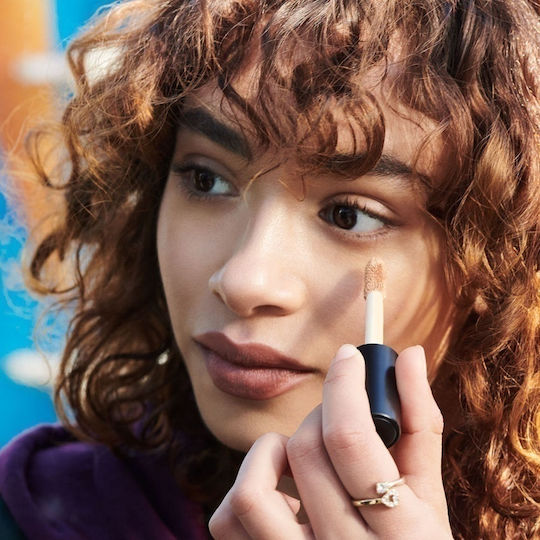 e.l.f Cosmetics Corector Lichid Camo 16HR Nuanță Bej Deschis 6ml