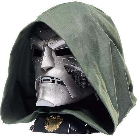 Hasbro Marvel Action Figure in Scale 1:11