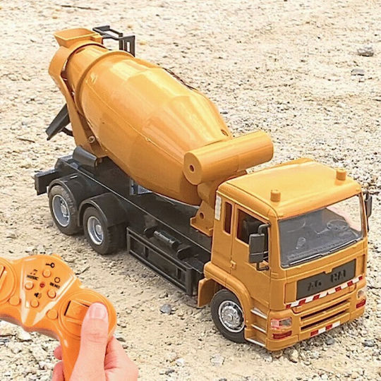 Camion teleghidat Portocaliu