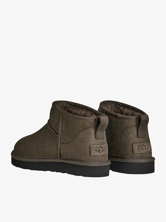 UGG UGG