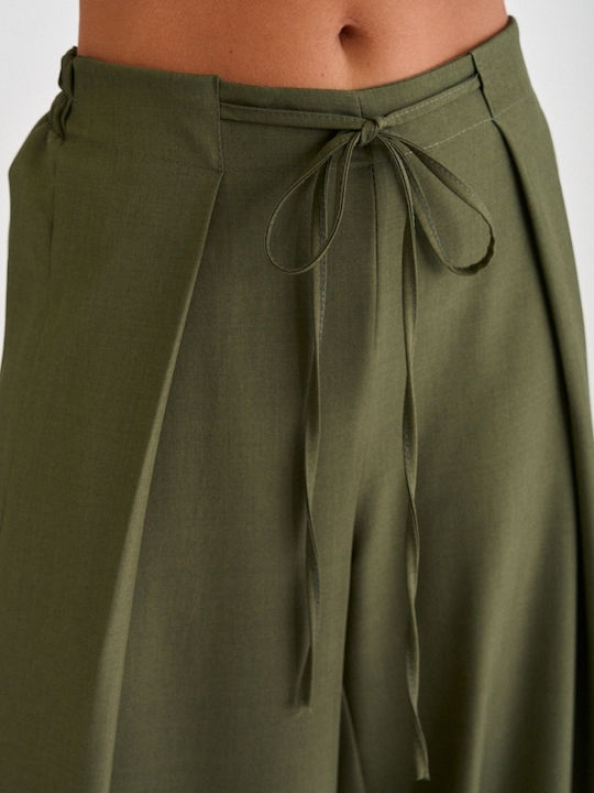 Women's Khaki Kit with Trousers