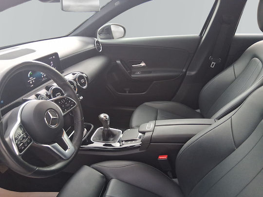 Mercedes-Benz Gebrauchtwagen Mercedes-Benz Eine Klasse A 160 23