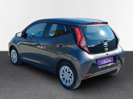 Toyota Aygo X-Play MMT '21