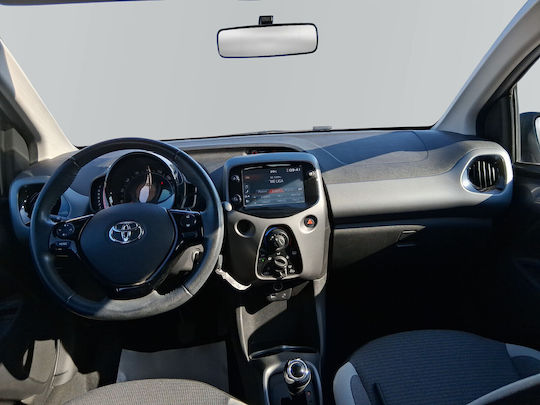 Toyota Aygo X-Play MMT '21