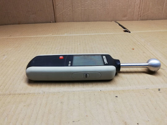 Slowik Digitaler Feuchtigkeitsmesser für Holz und Baumaterialien