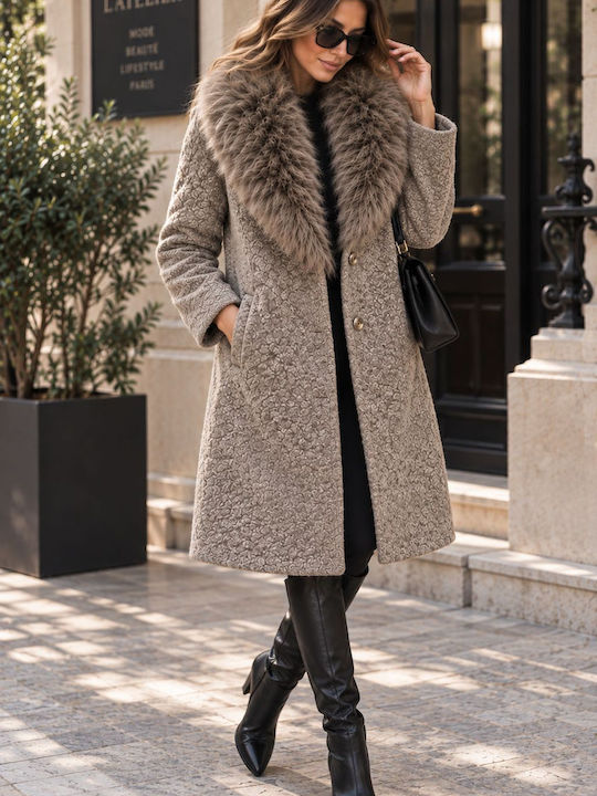 Damenmantel in Beige mit Pelzdetails