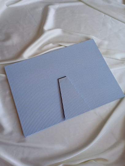 Suport Bleu din Material Textil pentru Mărturii de Botez