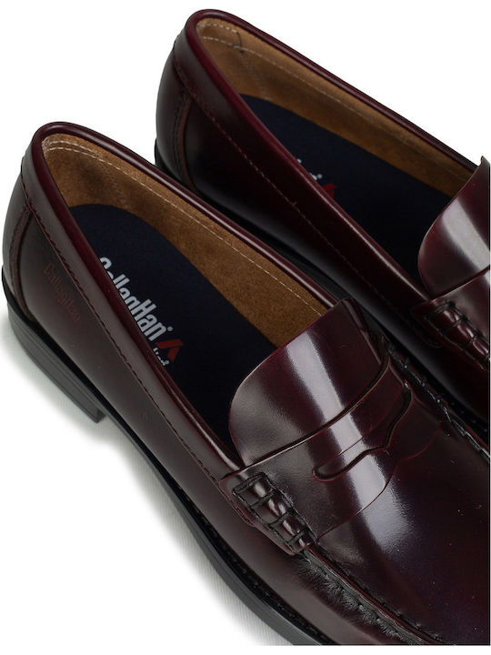 Women's Moccasins in Burgundy Colour