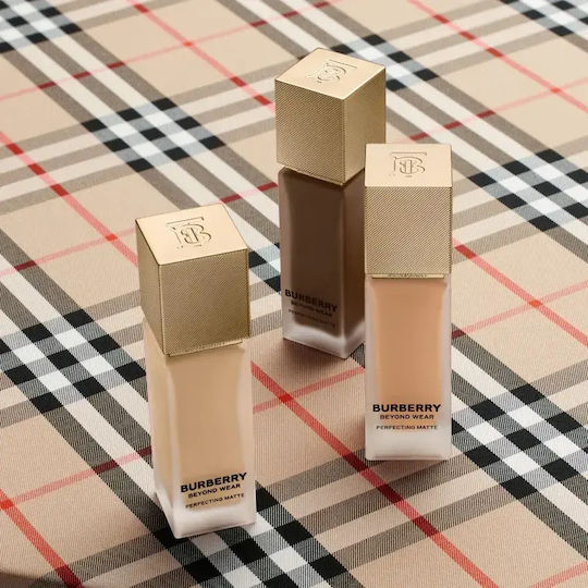 Burberry Beyond Wear Perfecting Matte Liquid Foundation Medium-deep Cool 100 30ml
