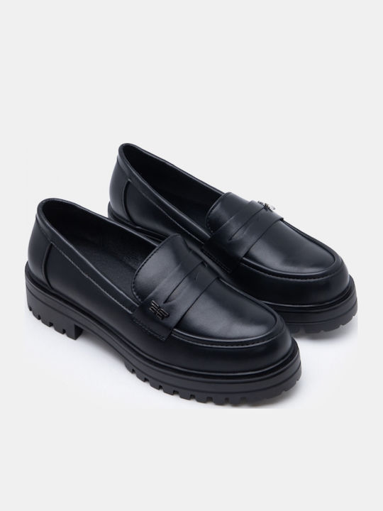 Women's Loafers in Black