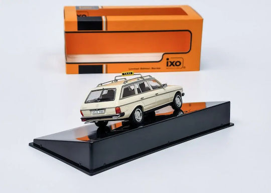 Model Auto Mercedes 200t S123 Taxi D 1:43 Ixo