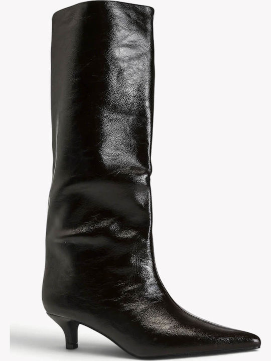 Braune Weitschaftstiefel mit Kitten-Heel