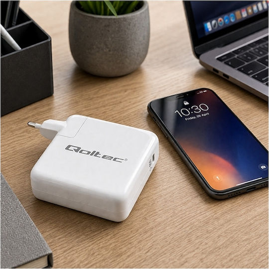Qoltec Încărcător Universal pentru laptop USB-C de 96 W pentru Apple / Universal și cu set de mufe