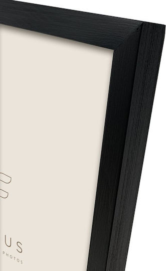Focus Plastic Photo Frame With Black Frame Focus Plastic Photo Frame With Black Frame