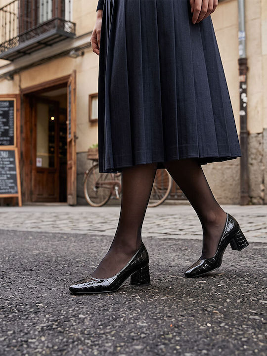 Leather Mid-Heel Pumps Black