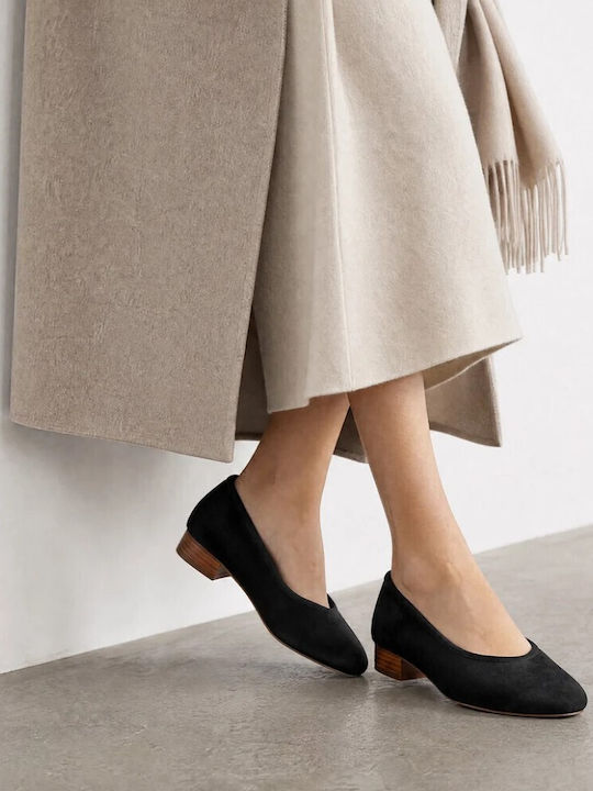 Spitze Pumps mit niedrigem Absatz Schwarz