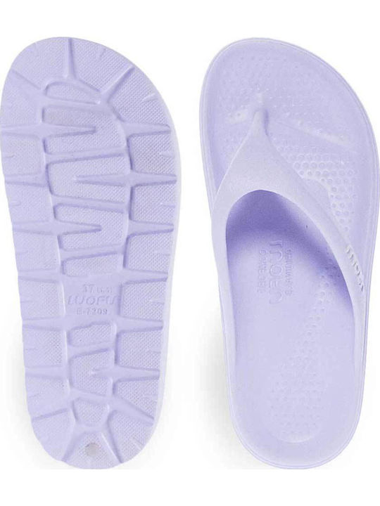 Șlapi de culoare violet