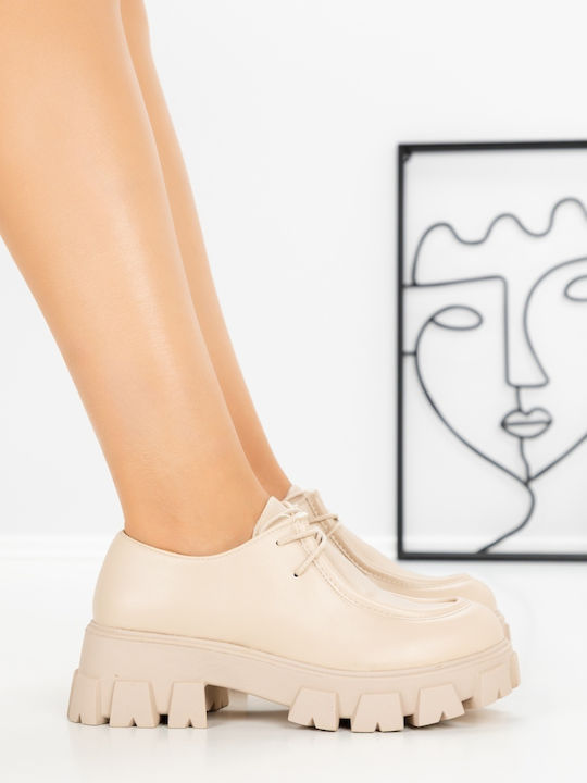Γυναικεία Oxfords από Λουστρίνι σε Μπεζ Χρώμα