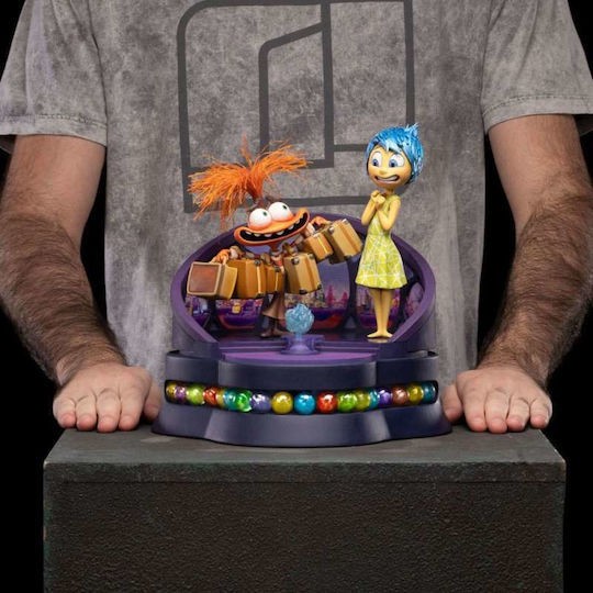 Iron Studios Disney: Scale Figure 26 cm Tall in 1:10 Scale