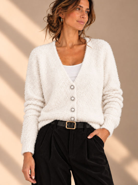 Kurze Gestrickte Damenjacke mit Knöpfen Off-White Kurze Gestrickte Damenjacke mit Knöpfen Off-White