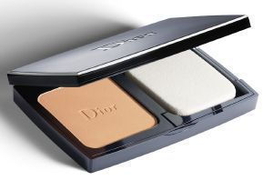 Dior Diorskin Forever Compact SPF25 23 Peach 10gr Skroutz.gr