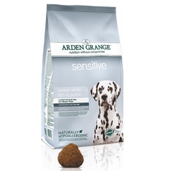 Arden Grange Sensitive 2kg Trockenfutter ohne Getreide für erwachsene Hunde mit Kartoffeln