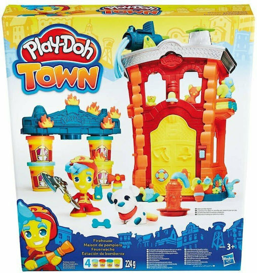 Hasbro Плей-Доу Комплект За Игра Тесто За Моделиране Пластелини Таун Файърхаус С 4 Цвета За 3+ Години