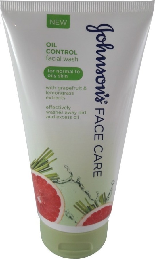 Johnson & Johnson Face Care Oil Control Facial Wash for Normal to Oily