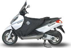 Tucano Urbano Termoscud Impermeabil Husă pentru picioare motocicletă pentru Aprilia Atlantic 125 / Atlantic 200 - Atlantic 200 / Atlantic 300 - Atlantic 300