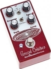 EarthQuaker Devices Grand Orbiter V2 Vibrato EQDGOR Pedals Effect Phaser Electric Guitar and Electric Bass