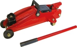 Carpoint Hydraulic Car Jack with Lifting Height up to 35cm and Lifting Weight up to 2 Tons