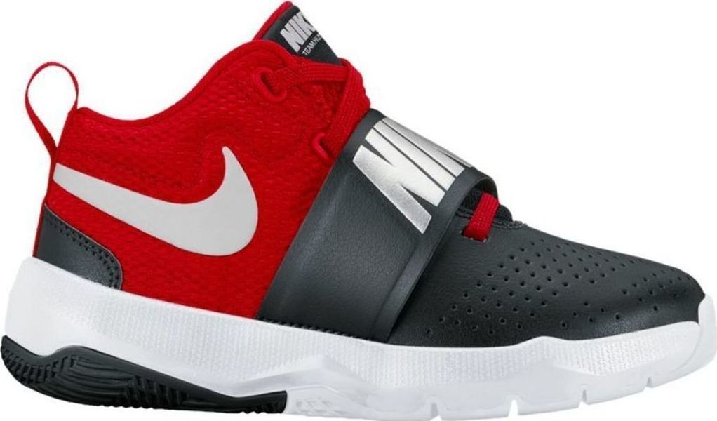 nike hustle d8