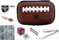 Mad Catz NFL 12-в-1 Стартиращ Комплект за DS Mad Catz NFL 12-в-1 Стартиращ Комплект за DS