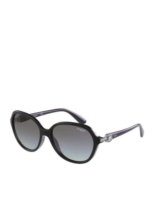 Vogue Sonnenbrillen mit Schwarz Rahmen und Gray Verlaufsfarbe Linse VO2916SB W44/11