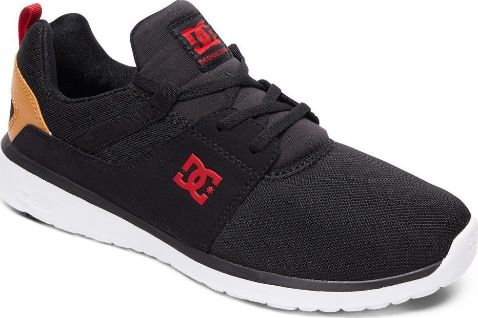 dc heathrow sneakers