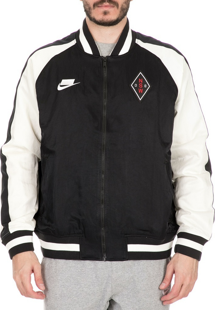 ar1562 nike