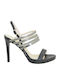 Sandalen aus Lackleder Silber