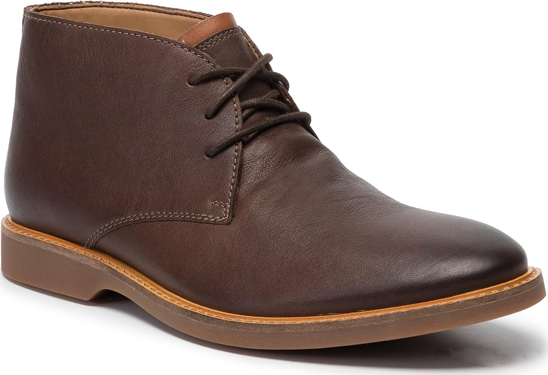 clarks atticus limit chukka boot