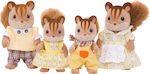 Epoch Toys Miniatur-Spielzeug Walnut Squirrel Family Sylvanianische Familien für 3+ Jahre