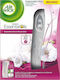 Airwick Ανταλλακτικό για Συσκευή Ψεκασμού Freshmatic με Άρωμα Smooth Satin & Moon Lilly 250ml